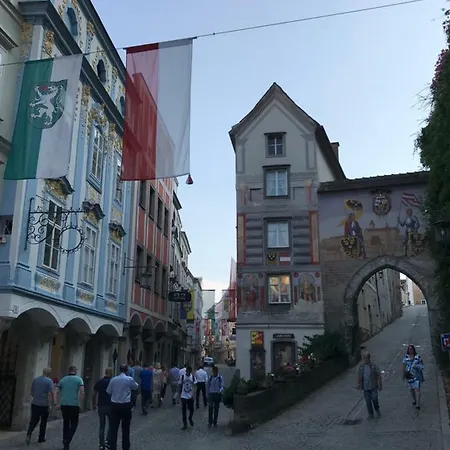 아파트 Lovely Flat In A Lovely 슈타이어